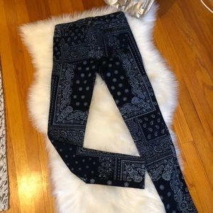 Bandanna print skinny jeans size small!
